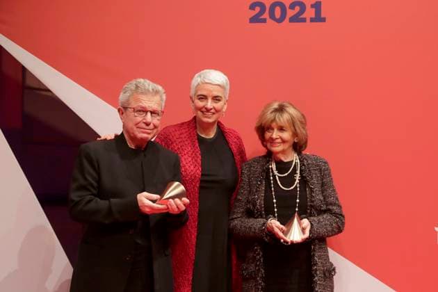 Charlotte Knobloch, Daniel Libeskind, Preistraeger, und Hetty Berg, mi., beim Preis fuer Verstaendigung und Toleranz 2021 in Berlin, Juedisches Museum, Berlin Deutschland, Germany *** Charlotte Knobloch, Daniel Libeskind, Prizewinner, and Hetty Mountain, Mi , at Price for Understanding and Tolerance 2021 in Berlin, Jewish Museum, Berlin Germany, Germany