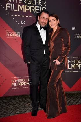 Oliver Haas und Anja Kling bei der Verleihung Bayerischer Filmpreis am 24.01.2025 im Prinzregententheater in Muenchen Bayerischer Filmpreis 2025 in Muenchen