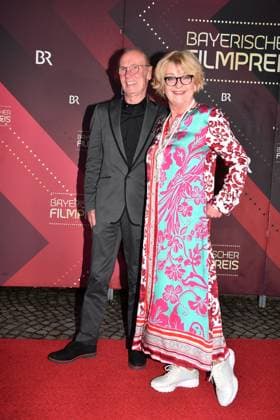 Robert Floerke und Saskia Vester bei der Verleihung Bayerischer Filmpreis am 24.01.2025 im Prinzregententheater in Muenchen Bayerischer Filmpreis 2025 in Muenchen