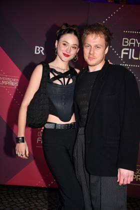 Marlina Mitterhofer und Anselm Juhani Muellerschoen bei der Verleihung Bayerischer Filmpreis am 24.01.2025 im Prinzregententheater in Muenchen Bayerischer Filmpreis 2025 in Muenchen