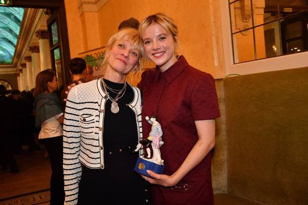 Jella Haase mit ihrer Mutter Gundi Haase bei der Verleihung Bayerischer Filmpreis am 24.01.2025 im Prinzregententheater in Muenchen Bayerischer Filmpreis 2025 in Muenchen