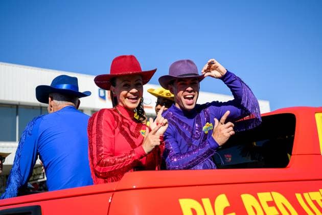 TAMWORTH COUNTRY MUSIC FESTIVAL, Members of The Wiggles take part in the artist parade down during the 53rd Tamworth Country Music Festival in Tamworth, NSW, Saturday, January 25, 2025. ( NO ARCHIVING, EDITORIAL USE ONLY, NO USE IN BOOKS WITHOUT CONSENT TAMWORTH NEW SOUTH WALES AUSTRALIA  Copyright: xBIANCAxDExMARCHIx 20250125183730040591