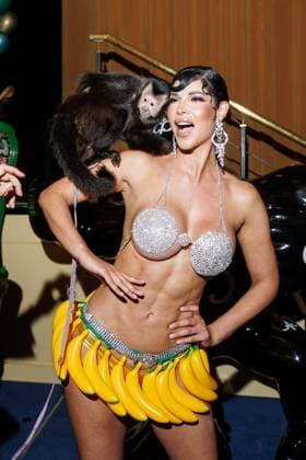 Bilder des Jahres 2025, Entertainment 01 Januar Entertainment Themen der Woche KW04 Entertainment Bilder des Tages Dschungelparty - Ich bin ein Star Holt mich hier raus! Micaela Schäfer bei der 07. Dschungelparty zum RTL TV-Start von Ich bin ein Star Holt mich hier raus! Im JW Marriott Hotel am 24.01.2025 in Berlin. *** Jungle party Ich bin ein Star Holt mich hier raus Micaela Schäfer at the 07 jungle party for the RTL TV launch of Ich bin ein Star Holt mich hier raus at the JW Marriott Hotel on 24 01 2025 in Berlin Copyright: xEventpressxKochanx