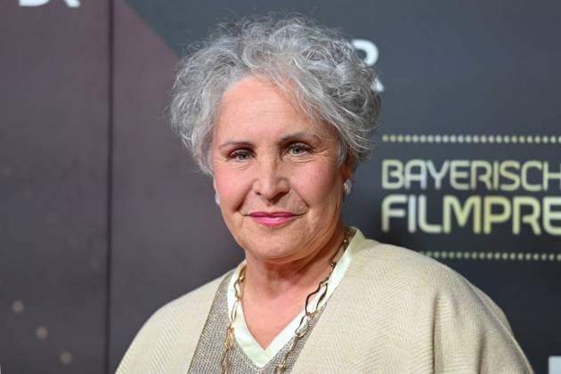 Katerina Jacob (Schauspielerin), Einzelbild,angeschnittenes Einzelmotiv,Portraet,Portrait,Porträt. Roter Teppich,Red Carpet,Bayerischer Filmpreis 2024 am 24.01.2025 im Prinzregententheater in Muenchen.