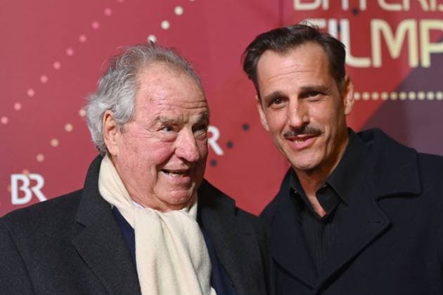 v.li: Friedrich von THUN und Max von THUN. Roter Teppich,Red Carpet,Bayerischer Filmpreis 2024 am 24.01.2025 im Prinzregententheater in Muenchen.