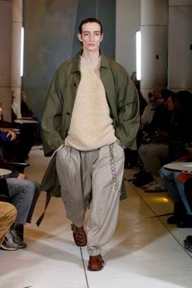 Hed Mayner menswear fall winter 2025 26 PARIS january 2025 Hed Mayner menswear fall winter 2025 26 PARIS january 2025, Credit:Zeppelin Avalon  Copyright: xZeppelinx xAvalonx 0957579713