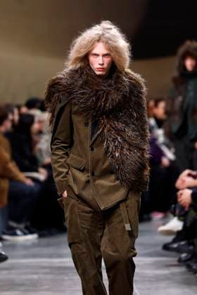 Sacai menswear fall winter 2025 26 PARIS january 2025 Sacai menswear fall winter 2025 26 PARIS january 2025, Credit:Zeppelin Avalon  Copyright: xZeppelinx xAvalonx 0957821503