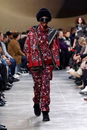Sacai menswear fall winter 2025 26 PARIS january 2025 Sacai menswear fall winter 2025 26 PARIS january 2025, Credit:Zeppelin Avalon  Copyright: xZeppelinx xAvalonx 0957822997