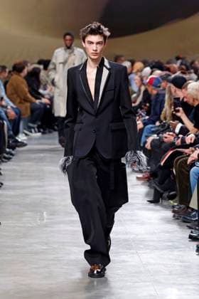 Sacai menswear fall winter 2025 26 PARIS january 2025 Sacai menswear fall winter 2025 26 PARIS january 2025, Credit:Zeppelin Avalon  Copyright: xZeppelinx xAvalonx 0957823979