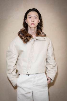 Photocall of the Jacquemus fashion show at 51 rue Raynourd during the Mens Ready to Wear Fall Winter 2025 2026 Fashion Week in Paris Sang Heon Lee Photocall of the Jacquemus fashion show at 51 rue Raynourd during the Mens Ready to Wear Fall Winter 2025 2026 Fashion Week in Paris, January 26, 2025 Olivier Borde Bestimage Photocall of the Jacquemus fashion show at 51 rue Raynourd during the Mens Ready to Wear Fall Winter 2025 2026 Fashion Week in Paris, January 26, 2025 Paris France  Copyright: xOLIVIERxBORDEx xBESTIMAGExOLIVIERxBORDEx xBESTIMAGEx