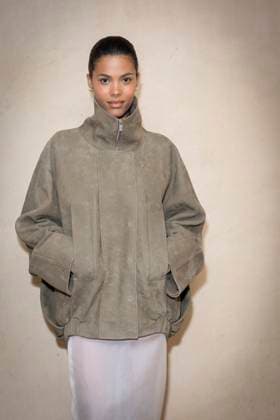 Photocall of the Jacquemus fashion show at 51 rue Raynourd during the Mens Ready to Wear Fall Winter 2025 2026 Fashion Week in Paris Tina Kunakey Photocall of the Jacquemus fashion show at 51 rue Raynourd during the Mens Ready to Wear Fall Winter 2025 2026 Fashion Week in Paris, January 26, 2025 Olivier Borde Bestimage Photocall of the Jacquemus fashion show at 51 rue Raynourd during the Mens Ready to Wear Fall Winter 2025 2026 Fashion Week in Paris, January 26, 2025 Paris France  Copyright: xOLIVIERxBORDEx xBESTIMAGExOLIVIERxBORDEx xBESTIMAGEx