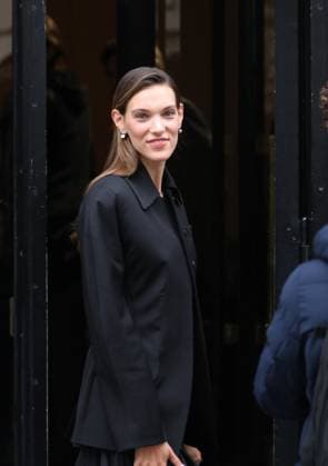 Arrivals at the Jacquemus fashion show during the Mens Ready to Wear Fall Winter 2025 2026 Fashion Week in Paris Charlotte Cardin Arrivals at the Jacquemus fashion show during the Mens Ready to Wear Fall Winter 2025 2026 Fashion Week in Paris, January 26, 2025 Denis Guignebourg Bestimage Arrivals at the Jacquemus fashion show during the Mens Ready to Wear Fall Winter 2025 2026 Fashion Week in Paris, January 26, 2025 Paris France  Copyright: xDenisxGuignebourgx xBestimagexDenisxGuignebourgx xBestimagex