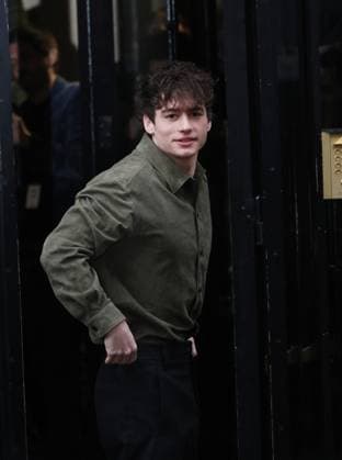 Arrivals at the Jacquemus fashion show during the Mens Ready to Wear Fall Winter 2025 2026 Fashion Week in Paris Bach Buquen Arrivals at the Jacquemus fashion show during the Mens Ready to Wear Fall Winter 2025 2026 Fashion Week in Paris, January 26, 2025 Denis Guignebourg Bestimage Arrivals at the Jacquemus fashion show during the Mens Ready to Wear Fall Winter 2025 2026 Fashion Week in Paris, January 26, 2025 Paris France  Copyright: xDenisxGuignebourgx xBestimagexDenisxGuignebourgx xBestimagex
