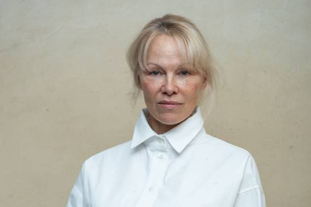 PFW Jacquemus Photocall Pamela Anderson attending the Jacquemus Menswear Fall-Winter 2025 2026 show as part of Paris Fashion Week in Paris, France on January 26, 2025. Photo by Aurore Marechal ABACAPRESS.COM Paris France  Copyright: xMarechalxAurore ABACAx