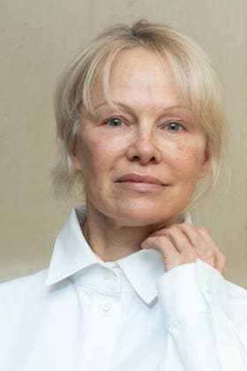 PFW Jacquemus Photocall Pamela Anderson attending the Jacquemus Menswear Fall-Winter 2025 2026 show as part of Paris Fashion Week in Paris, France on January 26, 2025. Photo by Aurore Marechal ABACAPRESS.COM Paris France  Copyright: xMarechalxAurore ABACAx
