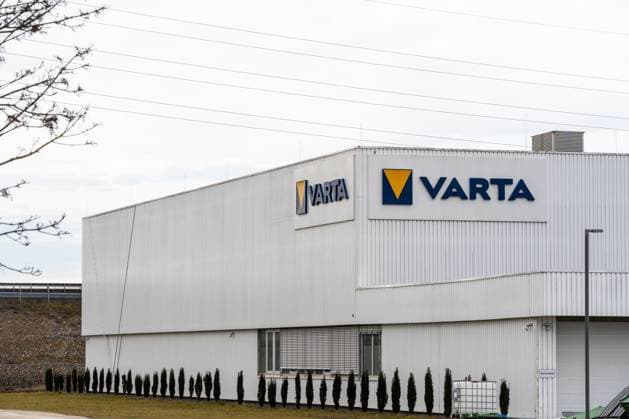 Nördlingen, Bavaria, Germany - 25 January 2025: The Varta plant in Nördlingen, a production facility of VARTA AG, specializing in the manufacture of batteries *** Das Varta-Werk in Nördlingen, eine Produktionsstätte der VARTA AG, spezialisiert auf die Herstellung von Batterien