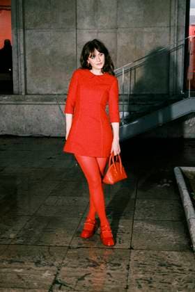 Bilder des Jahres 2025, Entertainment 01 Januar Entertainment Themen der Woche KW04 Entertainment Bilder des Tages Paris Fashion Week HC SS25 Patou Zoey Deschanel 439695 2025 01 26 France  Copyright: xJean-BaptistexSoulliatx xStarfacex STAR_439695_054
