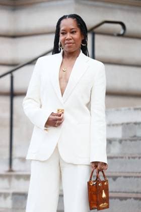 Arrivals at Schiaparelli Collection Haute Couture Spring Summer 2025 during Paris Fashion Week PFW Regina King People at Schiaparelli Collection Haute Couture Spring Summer 2025 during Paris Fashion Week PFW at the Petit Palais on January 27, 2025 Christophe Clovis Bestimage People at Schiaparelli Fashion Show Haute Couture Spring Summer 2025 during Paris Fashion Week, Paris France  Copyright: xChristophexClovisx xBestimagexChristophexClovisx xBestimagex
