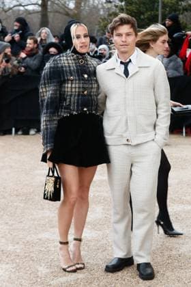 Arrivals at Schiaparelli Collection Haute Couture Spring Summer 2025 during Paris Fashion Week PFW Pixie Lott and Oliver Cheshire People at Schiaparelli Collection Haute Couture Spring Summer 2025 during Paris Fashion Week PFW at the Petit Palais on January 27, 2025 Christophe Clovis Bestimage People at Schiaparelli Fashion Show Haute Couture Spring Summer 2025 during Paris Fashion Week, Paris France  Copyright: xChristophexClovisx xBestimagexChristophexClovisx xBestimagex