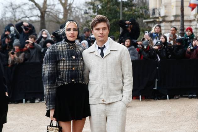 Arrivals at Schiaparelli Collection Haute Couture Spring Summer 2025 during Paris Fashion Week PFW Pixie Lott and Oliver Cheshire People at Schiaparelli Collection Haute Couture Spring Summer 2025 during Paris Fashion Week PFW at the Petit Palais on January 27, 2025 Christophe Clovis Bestimage People at Schiaparelli Fashion Show Haute Couture Spring Summer 2025 during Paris Fashion Week, Paris France  Copyright: xChristophexClovisx xBestimagexChristophexClovisx xBestimagex