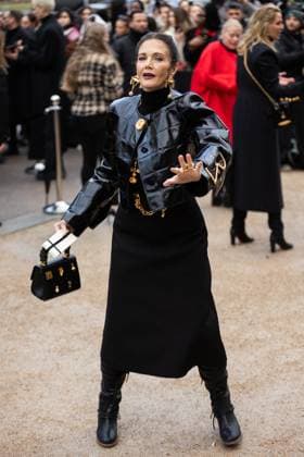 PFW - Schiaparelli Haute Couture - Arrivals NB Lynda Carter attends the Schiaparelli Haute Couture Spring-Summer 2025 show as part of Paris Fashion Week on January 27, 2025 in Paris, France. Photo by Nasser Berzane ABACAPRESS.COM Paris France  Copyright: xBerzanexNasser ABACAx