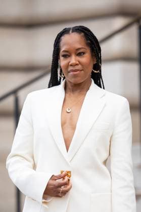 PFW - Schiaparelli Haute Couture - Arrivals NB Regina King attends the Schiaparelli Haute Couture Spring-Summer 2025 show as part of Paris Fashion Week on January 27, 2025 in Paris, France. Photo by Nasser Berzane ABACAPRESS.COM Paris France  Copyright: xBerzanexNasser ABACAx