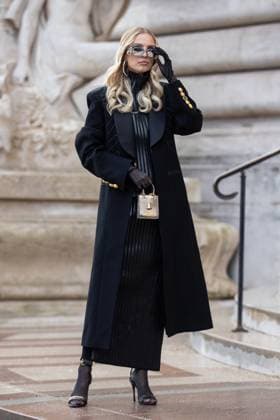 PFW - Schiaparelli Haute Couture - Arrivals NB Leonie Hanne attends the Schiaparelli Haute Couture Spring-Summer 2025 show as part of Paris Fashion Week on January 27, 2025 in Paris, France. Photo by Nasser Berzane ABACAPRESS.COM Paris France  Copyright: xBerzanexNasser ABACAx
