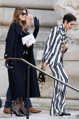 PFW - Celebs At Schiaparelli Carla Bruni arrives to Schiaparelli fashion show during the Haute Couture Fall Winter 2025 - 2026 Fashion Week on January 27, 2025 in Paris, France. Photo by Marco Piovanotto ABACAPRESS.COM Paris France  Copyright: xPiovanottoxMarco ABACAx