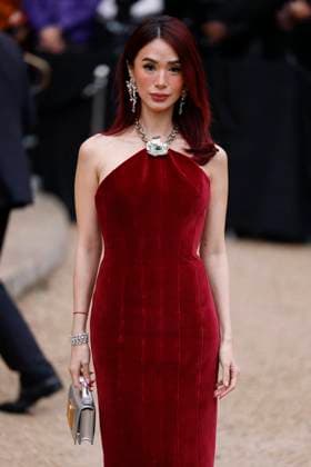 PFW - Celebs At Schiaparelli Heart Evangelista arrives to Schiaparelli fashion show during the Haute Couture Fall Winter 2025 - 2026 Fashion Week on January 27, 2025 in Paris, France. Photo by Marco Piovanotto ABACAPRESS.COM Paris France  Copyright: xPiovanottoxMarco ABACAx