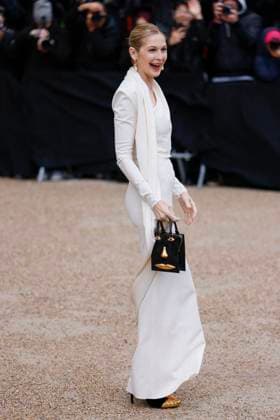 PFW - Celebs At Schiaparelli Kelly Rutherford arrives to Schiaparelli fashion show during the Haute Couture Fall Winter 2025 - 2026 Fashion Week on January 27, 2025 in Paris, France. Photo by Marco Piovanotto ABACAPRESS.COM Paris France  Copyright: xPiovanottoxMarco ABACAx