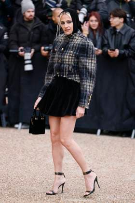 PFW - Celebs At Schiaparelli Pixie Lott arrives to Schiaparelli fashion show during the Haute Couture Fall Winter 2025 - 2026 Fashion Week on January 27, 2025 in Paris, France. Photo by Marco Piovanotto ABACAPRESS.COM Paris France  Copyright: xPiovanottoxMarco ABACAx