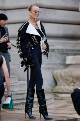 PFW - Celebs At Schiaparelli Tatiana Korsakova arrives to Schiaparelli fashion show during the Haute Couture Fall Winter 2025 - 2026 Fashion Week on January 27, 2025 in Paris, France. Photo by Marco Piovanotto ABACAPRESS.COM Paris France  Copyright: xPiovanottoxMarco ABACAx