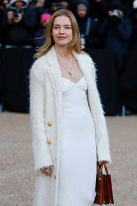 PFW - Celebs At Schiaparelli Natalia Vodianova arrive to Schiaparelli fashion show during the Haute Couture Fall Winter 2025 - 2026 Fashion Week on January 27, 2025 in Paris, France. Photo by Marco Piovanotto ABACAPRESS.COM Paris France  Copyright: xPiovanottoxMarco ABACAx