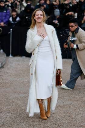 PFW - Celebs At Schiaparelli Natalia Vodianova arrive to Schiaparelli fashion show during the Haute Couture Fall Winter 2025 - 2026 Fashion Week on January 27, 2025 in Paris, France. Photo by Marco Piovanotto ABACAPRESS.COM Paris France  Copyright: xPiovanottoxMarco ABACAx