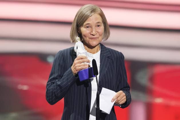 Bayerischer Filmpreis 2024 Judith Kaufmann während ihrer Dankesrede. Verleihung des 46. Bayerischen Filmpreises 2024 am 24.01.2025 im Prinzregententheater in München. Bayern, Deutschland.