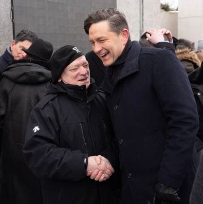 January 27, 2025, Ottawa, On, Canada: Conservative Leader Pierre Poilievre shares a laugh with a man as he leaves a commemoration ceremony at the National Holocaust Monument, Monday, Jan 27, 2025 in Ottawa. Ottawa Canada  - ZUMAc35_ 20250127_zaf_c35_058 Copyright: xAdrianxWyldx