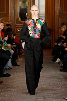 Imane Ayissi Haute Couture spring summer 2025 Paris january 2005 Imane Ayissi Haute Couture spring summer 2025 Paris january 2005, Credit:Zeppelin Avalon  Copyright: xZeppelinx xAvalonx 0958123446