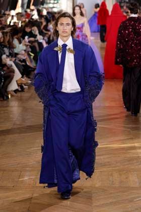 George Hobeika Haute Couture spring summer 2025 Paris january 2025 George Hobeika Haute Couture spring summer 2025 Paris january 2025, Credit:Zeppelin Avalon  Copyright: xZeppelinx xAvalonx 0958129509