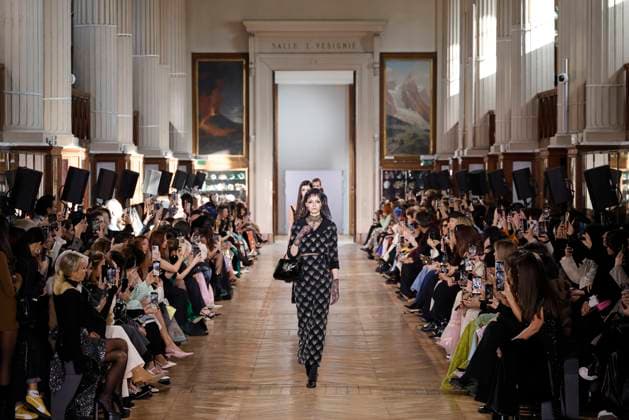 Paris Fashion Week, Georges Hobeika Modenschau George Hobeika Haute Couture spring summer 2025 Paris january 2025 George Hobeika Haute Couture spring summer 2025 Paris january 2025, Credit:Zeppelin Avalon  Copyright: xZeppelinx xAvalonx 0958130876