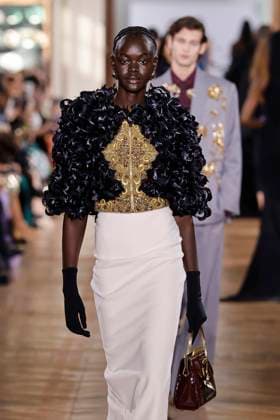 Paris Fashion Week, Georges Hobeika Modenschau George Hobeika Haute Couture spring summer 2025 Paris january 2005 George Hobeika Haute Couture spring summer 2025 Paris january 2005, Credit:Zeppelin Avalon  Copyright: xZeppelinx xAvalonx 0958128025