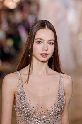 Paris Fashion Week, Georges Hobeika Modenschau George Hobeika Haute Couture spring summer 2025 Paris january 2005 George Hobeika Haute Couture spring summer 2025 Paris january 2005, Credit:Zeppelin Avalon  Copyright: xZeppelinx xAvalonx 0958128212