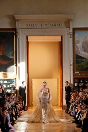 Paris Fashion Week, Georges Hobeika Modenschau George Hobeika Haute Couture spring summer 2025 Paris january 2005 George Hobeika Haute Couture spring summer 2025 Paris january 2005, Credit:Zeppelin Avalon  Copyright: xZeppelinx xAvalonx 0958128431