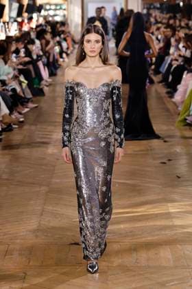 Paris Fashion Week, Georges Hobeika Modenschau George Hobeika Haute Couture spring summer 2025 Paris january 2005 George Hobeika Haute Couture spring summer 2025 Paris january 2005, Credit:Zeppelin Avalon  Copyright: xZeppelinx xAvalonx 0958128545