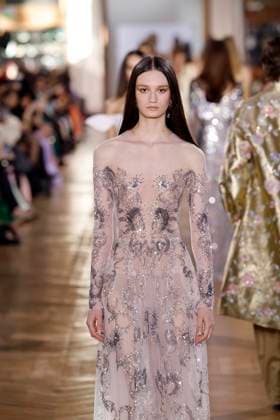 Paris Fashion Week, Georges Hobeika Modenschau George Hobeika Haute Couture spring summer 2025 Paris january 2005 George Hobeika Haute Couture spring summer 2025 Paris january 2005, Credit:Zeppelin Avalon  Copyright: xZeppelinx xAvalonx 0958129102