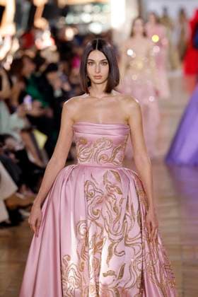 Paris Fashion Week, Georges Hobeika Modenschau George Hobeika Haute Couture spring summer 2025 Paris january 2005 George Hobeika Haute Couture spring summer 2025 Paris january 2005, Credit:Zeppelin Avalon  Copyright: xZeppelinx xAvalonx 0958129160
