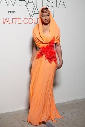 PFW - Giambattista Valli Haute Couture - Photocall NB Megan Thee Stallion attends the Giambattista Valli Haute Couture Spring-Summer 2025 show as part of Paris Fashion Week on January 27, 2025 in Paris, France. Photo by Nasser Berzane ABACAPRESS.COM Paris France  Copyright: xBerzanexNasser ABACAx