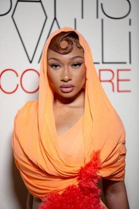 PFW - Giambattista Valli Haute Couture - Photocall NB Megan Thee Stallion attends the Giambattista Valli Haute Couture Spring-Summer 2025 show as part of Paris Fashion Week on January 27, 2025 in Paris, France. Photo by Nasser Berzane ABACAPRESS.COM Paris France  Copyright: xBerzanexNasser ABACAx