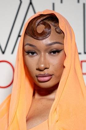 PFW - Giambattista Valli Haute Couture - Photocall NB Megan Thee Stallion attends the Giambattista Valli Haute Couture Spring-Summer 2025 show as part of Paris Fashion Week on January 27, 2025 in Paris, France. Photo by Nasser Berzane ABACAPRESS.COM Paris France  Copyright: xBerzanexNasser ABACAx
