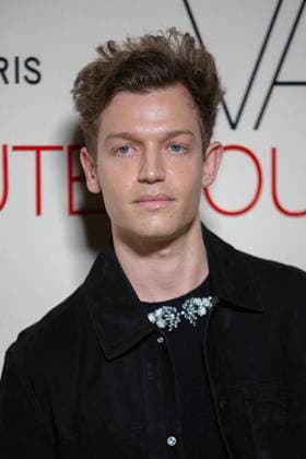 PFW - Giambattista Valli Haute Couture - Photocall NB George Tabor-King attends the Giambattista Valli Haute Couture Spring-Summer 2025 show as part of Paris Fashion Week on January 27, 2025 in Paris, France. Photo by Nasser Berzane ABACAPRESS.COM Paris France  Copyright: xBerzanexNasser ABACAx