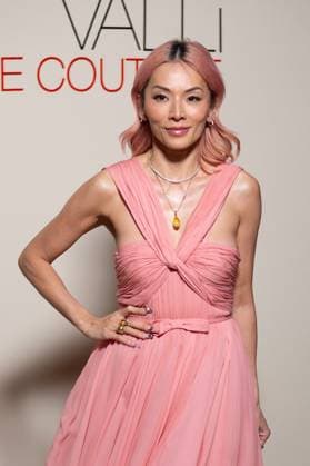 PFW - Giambattista Valli Haute Couture - Photocall NB Tina Leung attends the Giambattista Valli Haute Couture Spring-Summer 2025 show as part of Paris Fashion Week on January 27, 2025 in Paris, France. Photo by Nasser Berzane ABACAPRESS.COM Paris France  Copyright: xBerzanexNasser ABACAx